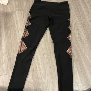 90 Degree ankle length black and rose gold leggings